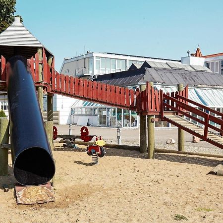 6 Person Holiday Home On A Holiday Park In Hejls Экстерьер фото